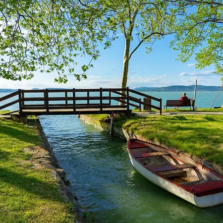 Daire In 19129 Balatonlelle